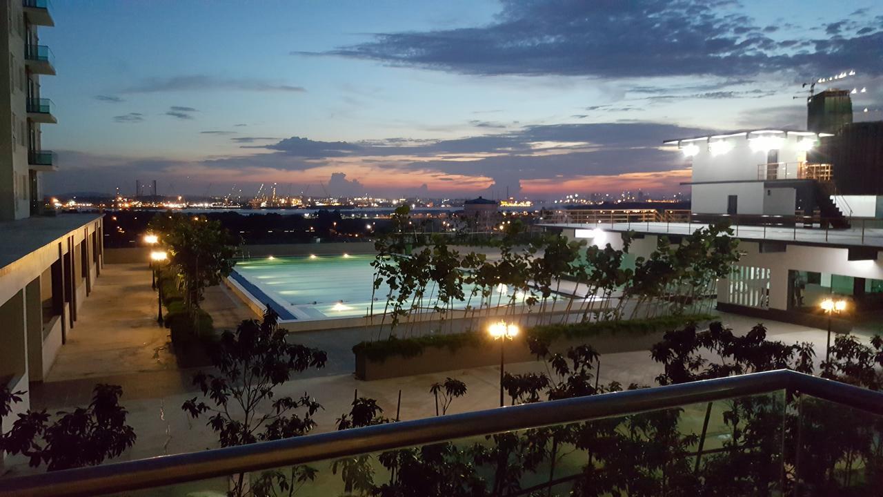 D'Calton Seaview Apartment Джохор Бахру Екстериор снимка