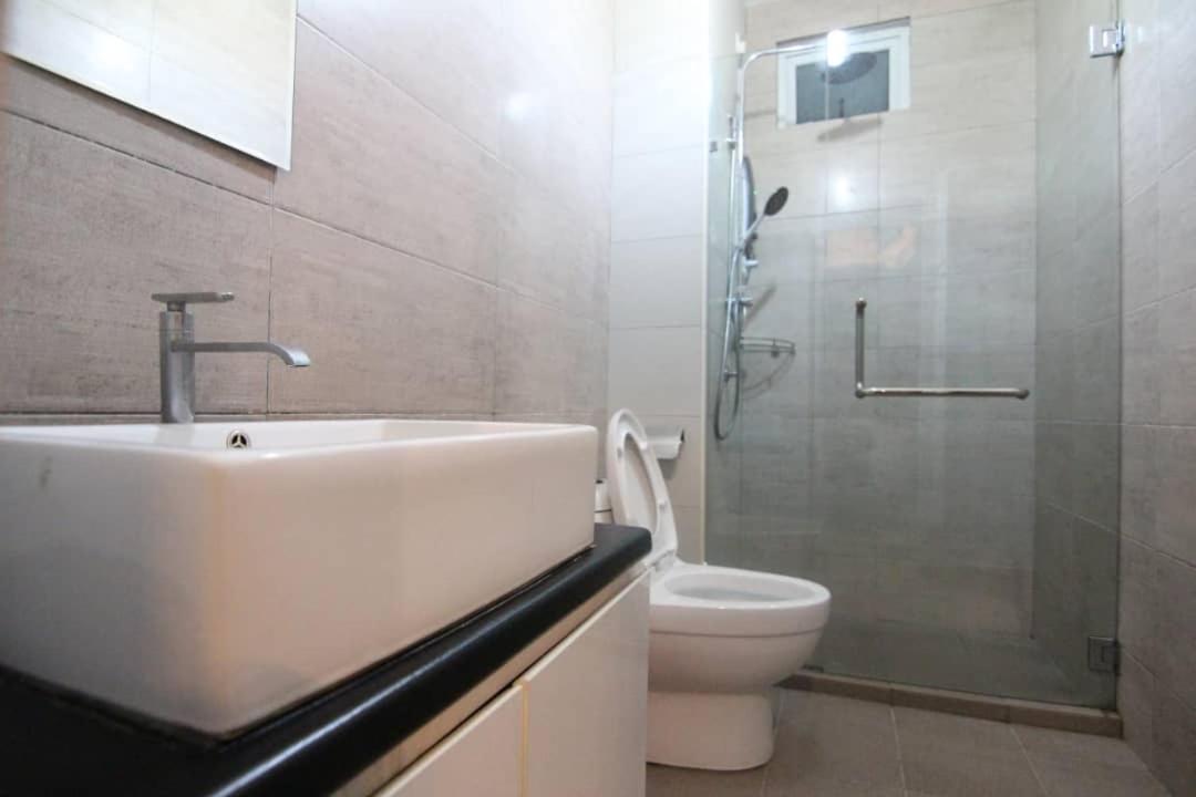 D'Calton Seaview Apartment Джохор Бахру Екстериор снимка